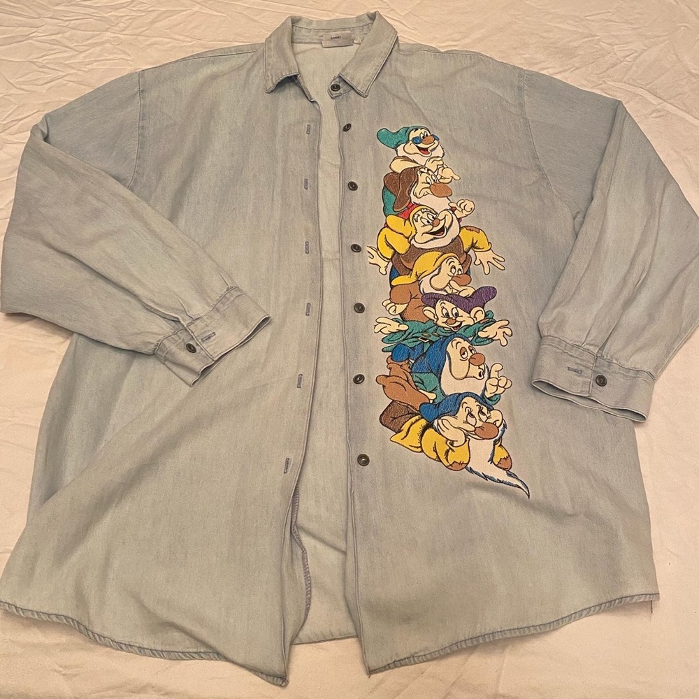 Vintage Snow White Seven Dwarfs Button Up
